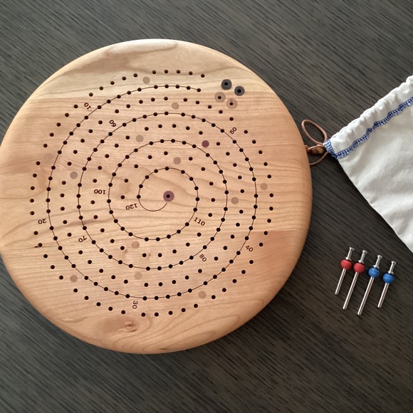 Cribbage Board - Round - BNIB - Picture 1 of 4